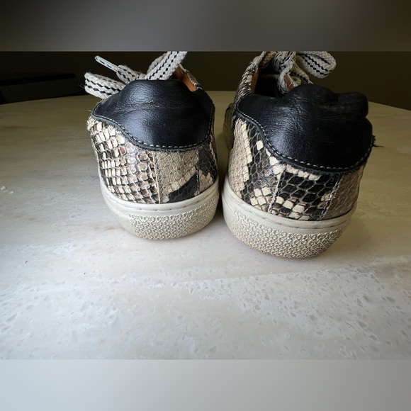 Veronica Beard Sami Python Snake Print Women’s Sneakers - Picture 8 of 11
